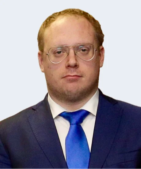 Шмелёв Иван Валерьевич